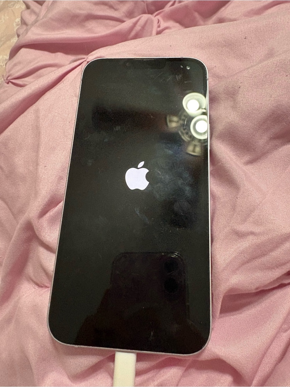 iphone 14 Plus light purple